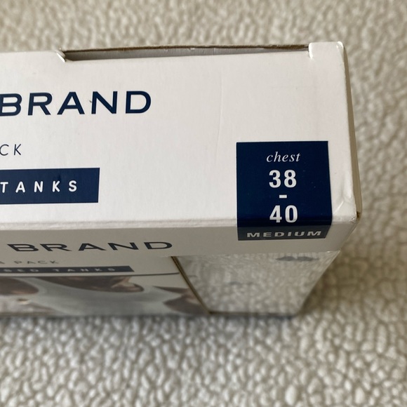 *NIB* Lucky Brand Men’s 4-Pack Ribbed Tanks - Picture 4 of 7
